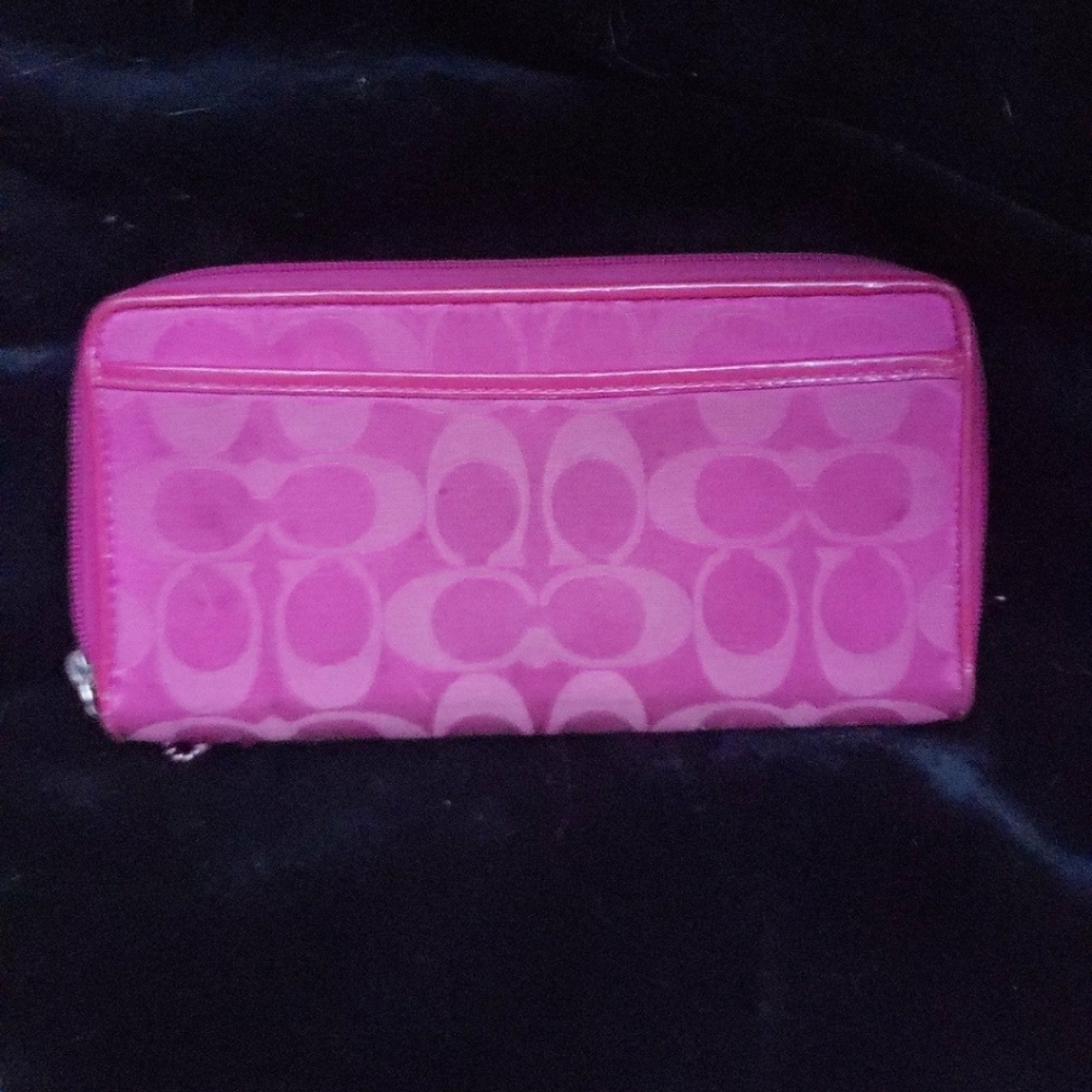 Wallet - Picture 2 of 2